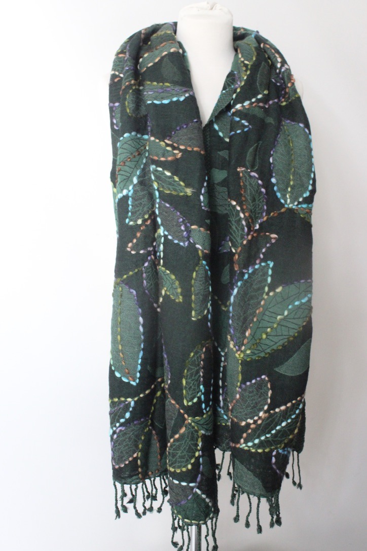 Wool embroidery plant green WEP04
