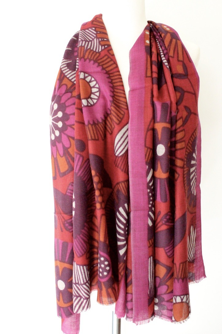 wheel flower TD red fuchsia orange violet S077E