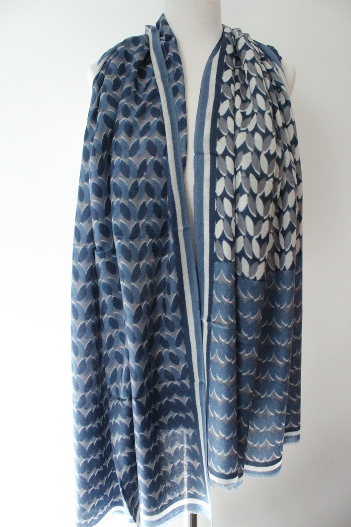 Seeds White denim S076A