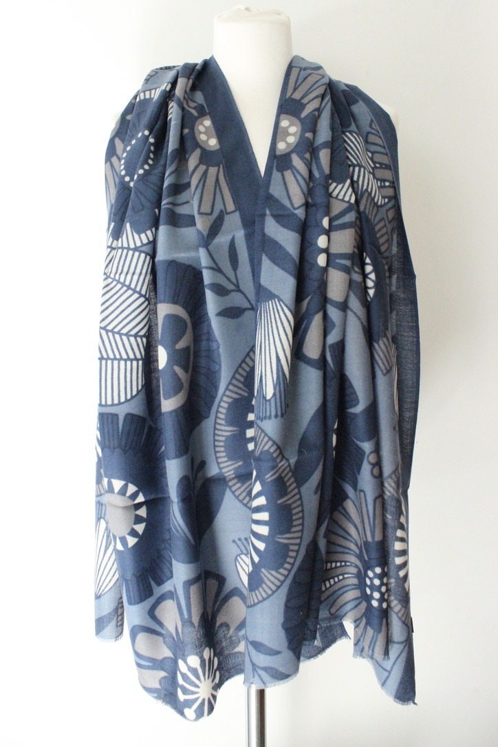 Wheel flower White denim grey S077A