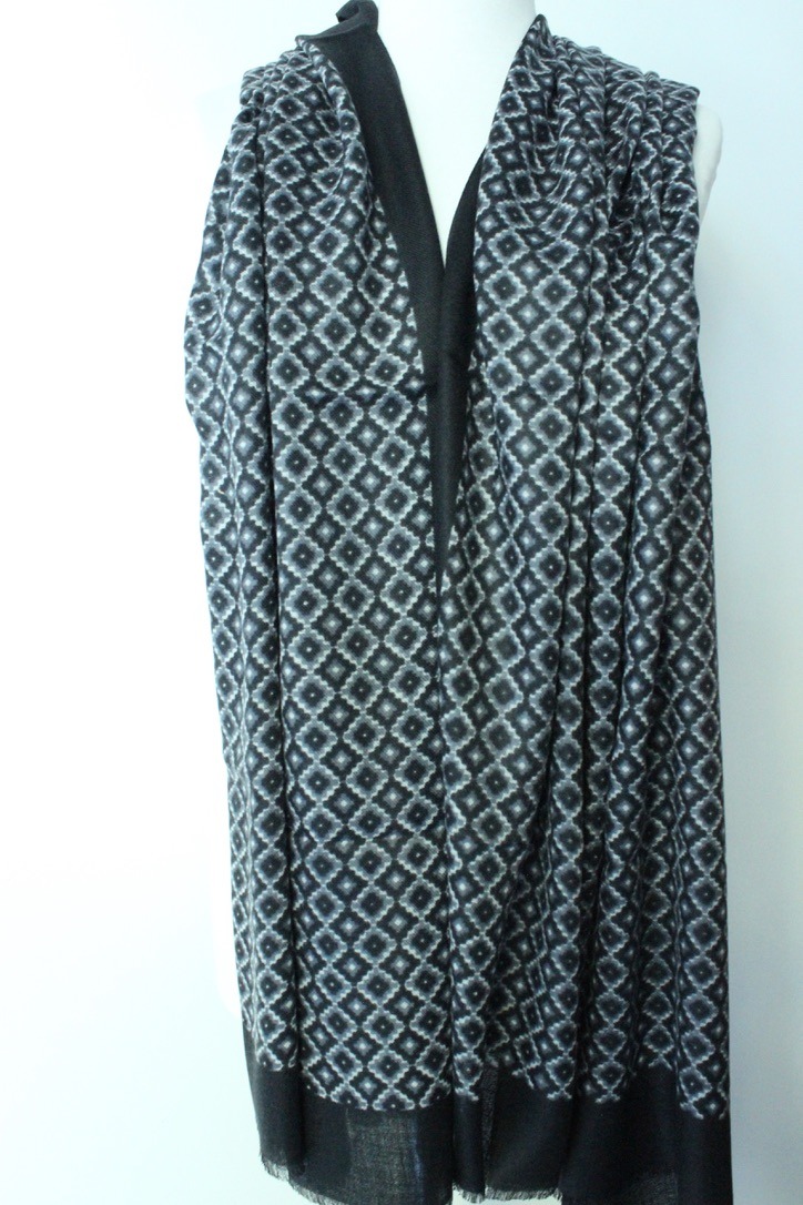 Star TD white black grey S078L